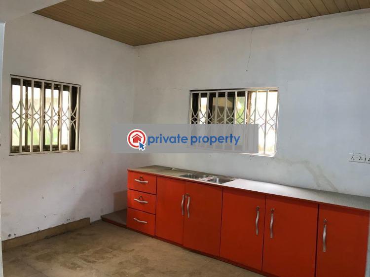 3 bedroom House For Sale &nbsp;odumase Township Ablekuma South Accra Metropolitan  - 8