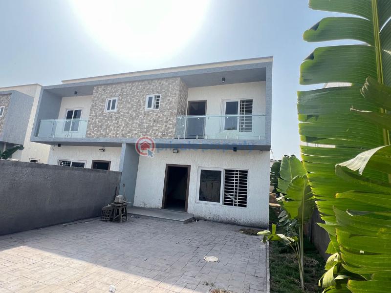3 bedroom House For Sale Okpoi Gonno Near Coastal Spintex Accra - 13