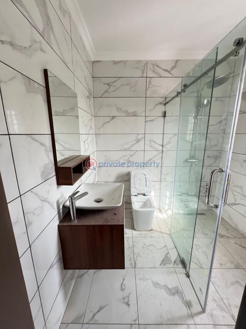 3 bedroom House For Sale Okpoi Gonno Near Coastal Spintex Accra - 2