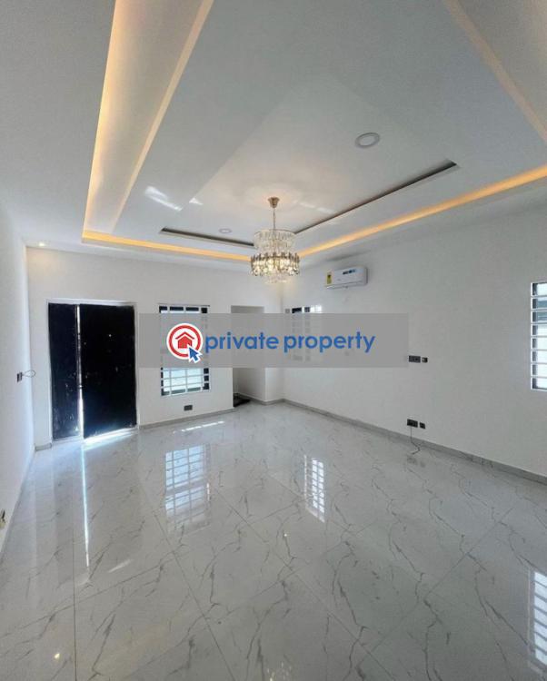 3 bedroom Detached Bungalow For Sale Spintex Accra - 2