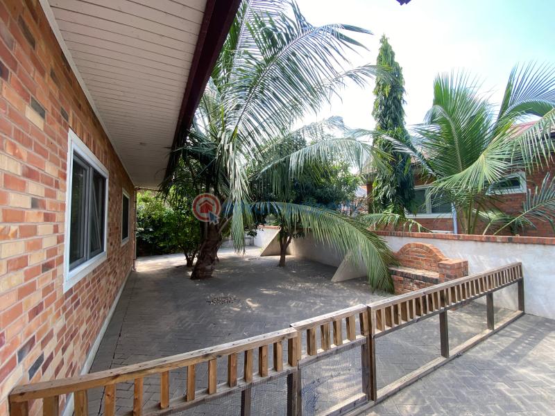 3 bedroom Detached Bungalow For Sale East Legon Hills Accra - 3
