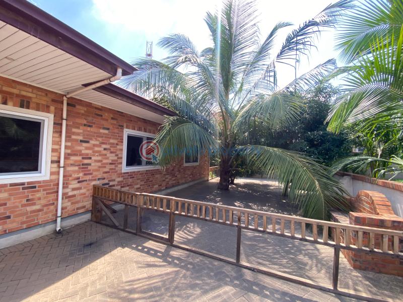 3 bedroom Detached Bungalow For Sale East Legon Hills Accra - 2