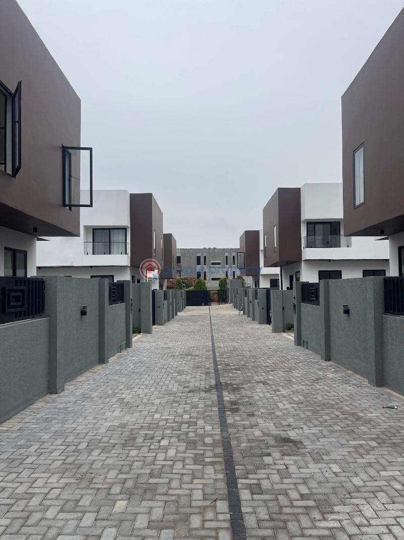 3 bedroom House For Sale West Legon Accra Metropolitan  - 0