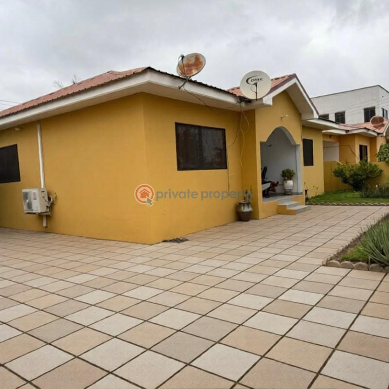3 bedroom Detached Bungalow For Sale Devtraco Courts Main Road / Devtraco Courts / Community 25, Tema Tema Kpone Katamanso Accra - 1