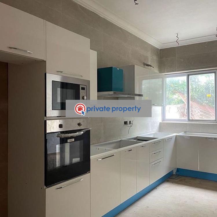 4 bedroom Semi detached Duplex For Sale &nbsp;trasacco East Legon Accra - 3