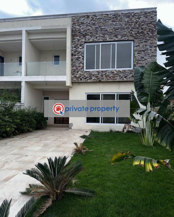 4 bedroom Semi detached Duplex For Sale &nbsp;trasacco East Legon Accra - 1