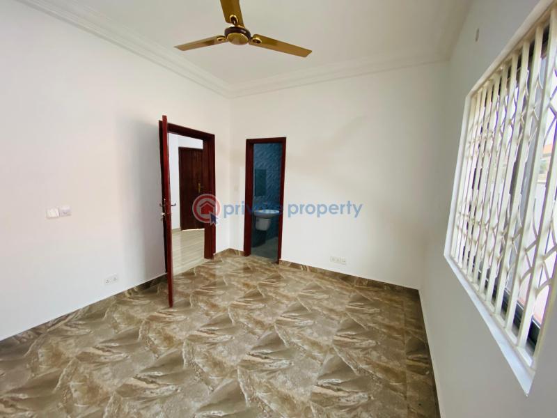 3 bedroom Detached Bungalow For Sale Community 17 Lashibi Spintex Accra - 5