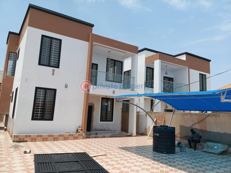 3 bedroom House For Sale Collins Duada Comm 18 Spintex Accra - 0
