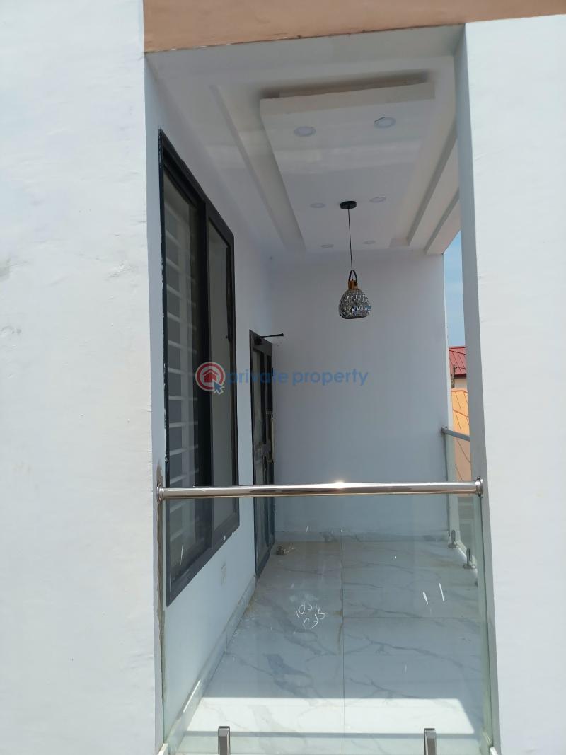 3 bedroom House For Sale Collins Duada Comm 18 Spintex Accra - 10