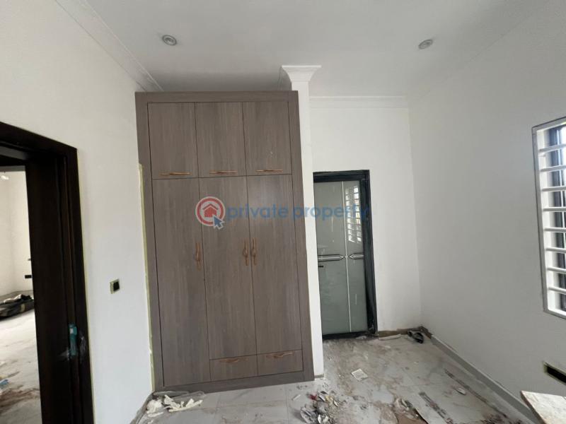 3 bedroom House For Sale Near Hfc Estate Comm 18 Spintex Accra - 7