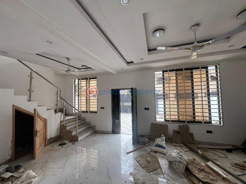 3 bedroom House For Sale Near Hfc Estate Comm 18 Spintex Accra - 4