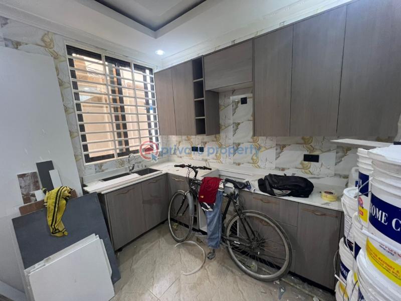3 bedroom House For Sale Near Hfc Estate Comm 18 Spintex Accra - 8