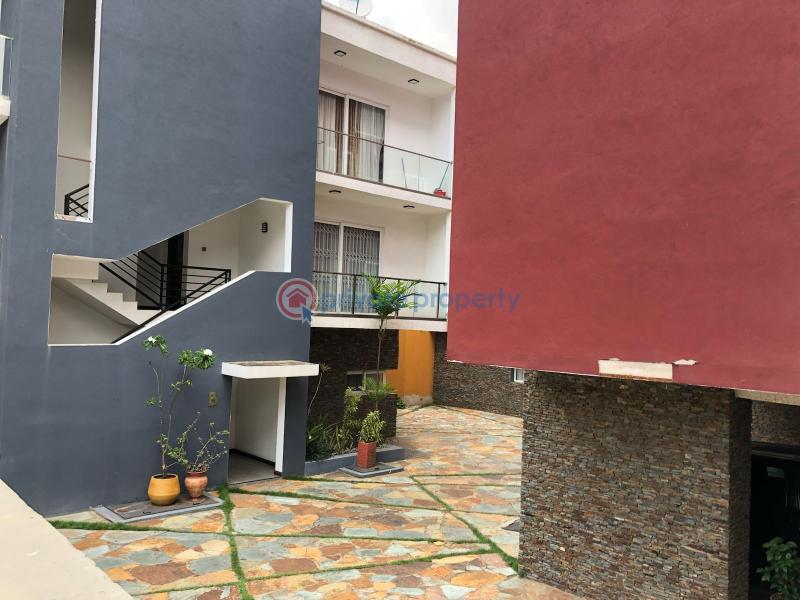 3 bedroom Terraced Duplex For Sale Airport Residential Area Accra - 16