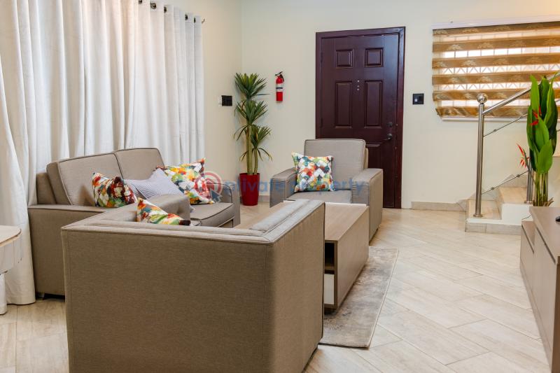 3 bedroom Apartment For Rent Osamanpa Street Ashongman Estate Ga East Municipal Accra - 1