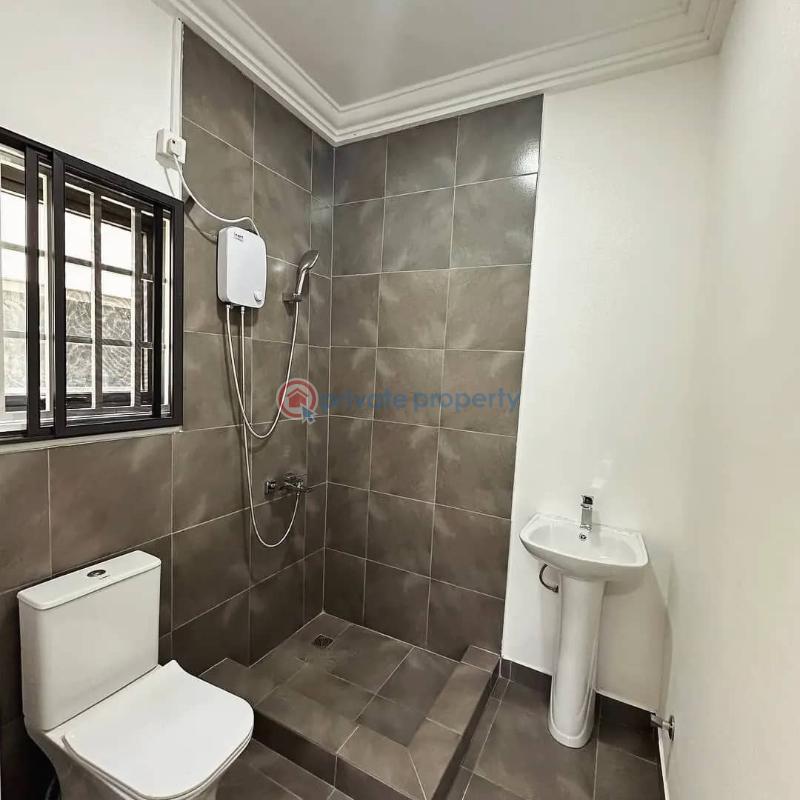 3 bedroom Detached Duplex For Sale Ayimensah Ghana Accra Metropolitan  - 0