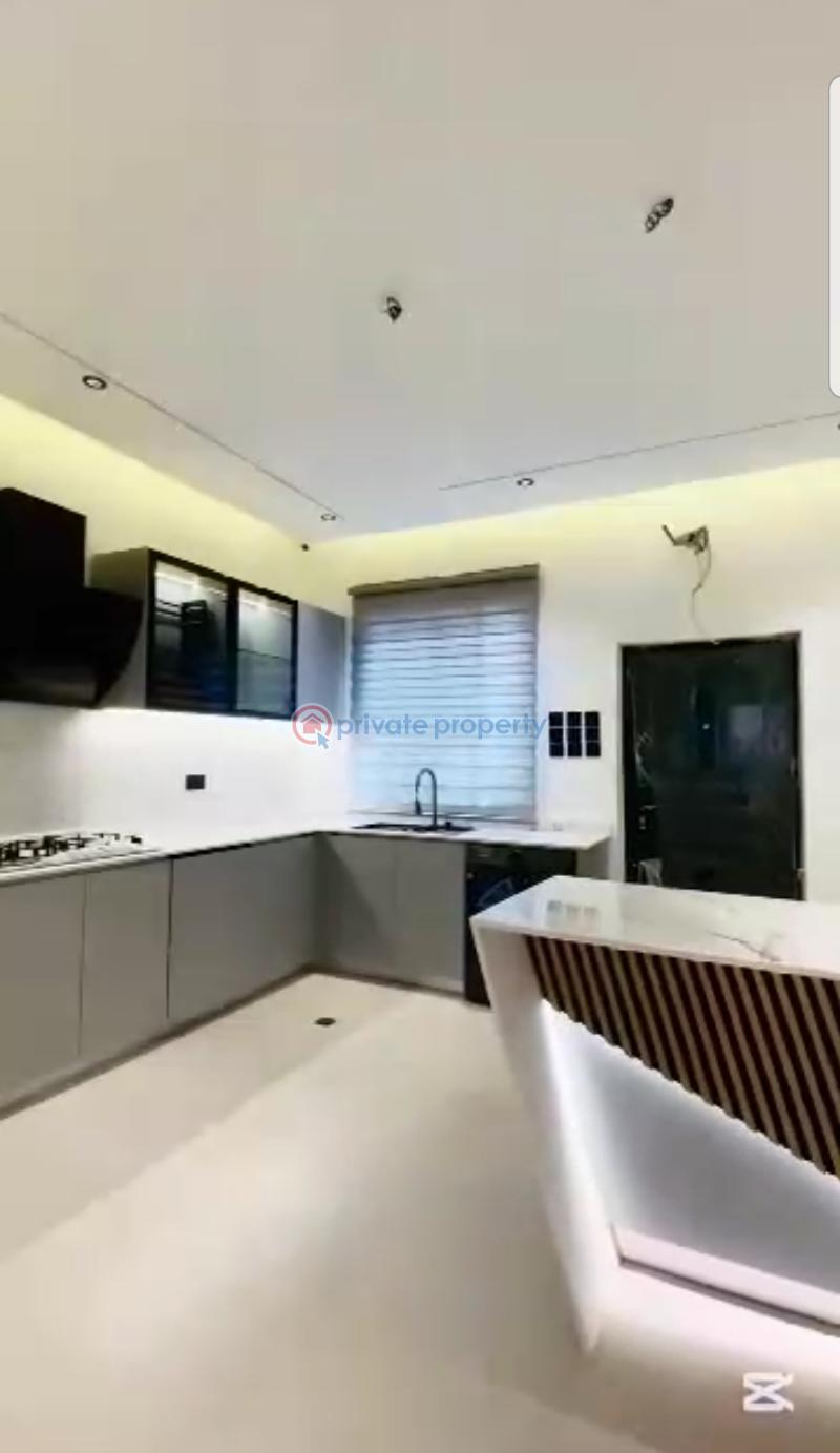 3 bedroom Detached Duplex For Sale Lakeside Estates. Adenta Municipal Accra - 7
