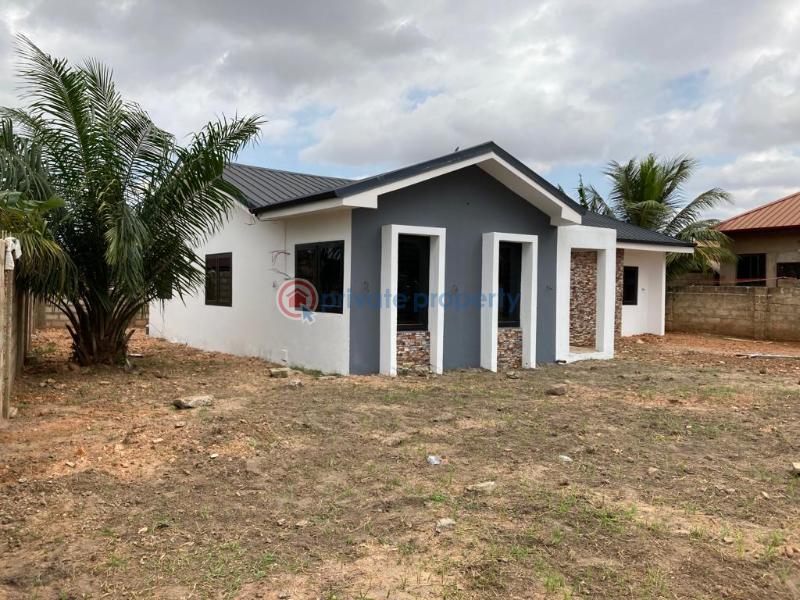 3 bedroom Detached Bungalow For Sale Adenta Amanfrom Adenta Municipal Accra - 0