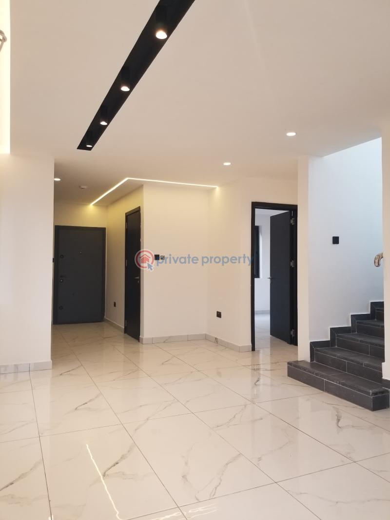 3 bedroom House For Sale School Junction Adjiringanor East Legon Accra - 2
