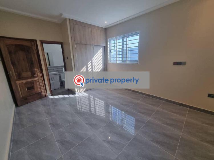 3 bedroom Detached Bungalow For Sale &nbsp;estate Oyibi Accra - 17
