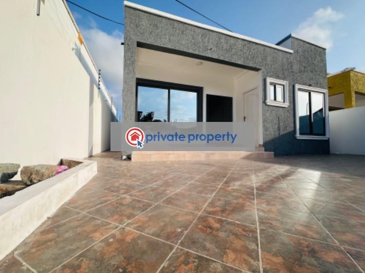 3 bedroom Detached Bungalow For Sale Spintex Accra - 2