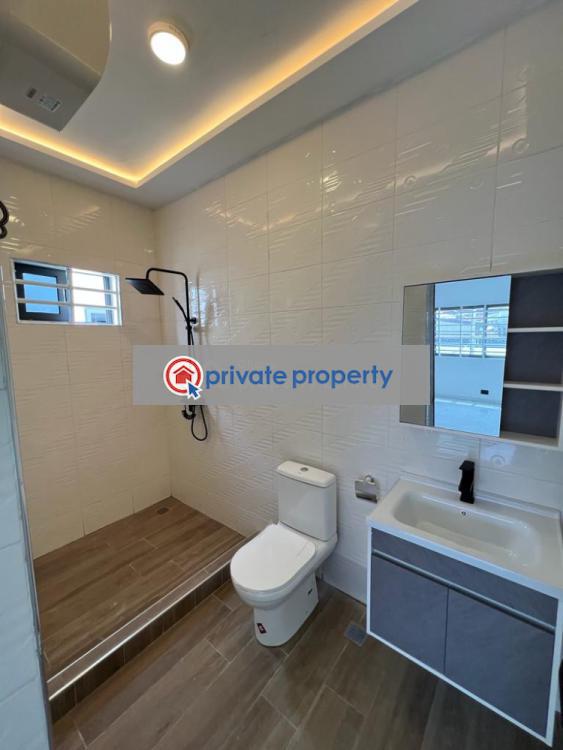 3 bedroom House For Sale &nbsp;spintex Accra Metropolitan  - 4
