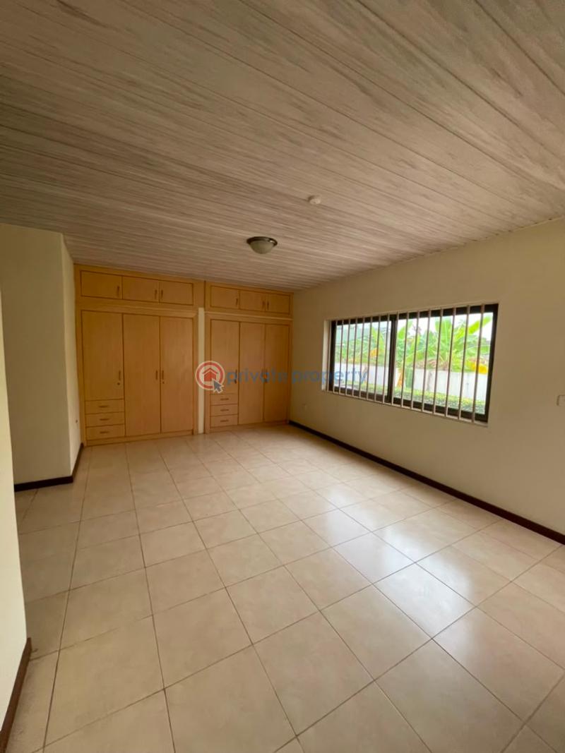3 bedroom House For Sale Near Tema International School Community 22 Tema Accra - 5