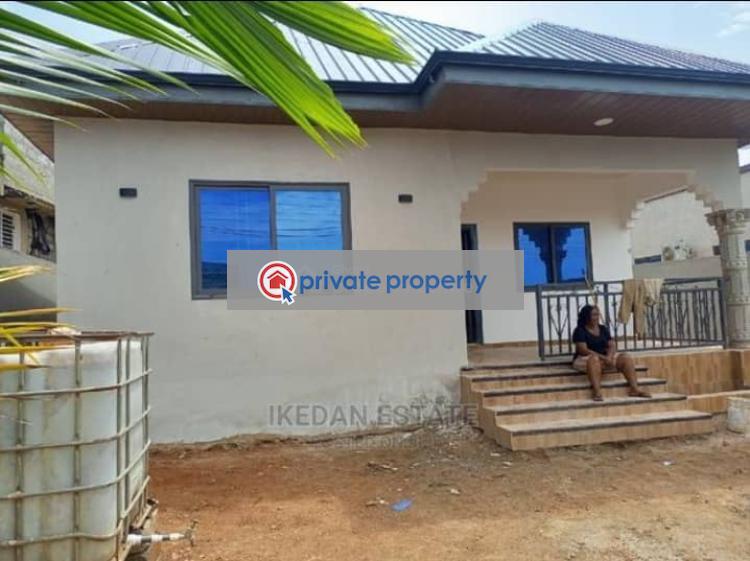 3 bedroom Detached Bungalow For Sale &nbsp;oyarifa New York 1 Oyarifa La Nkwantanang Madina Municipal Accra - 1