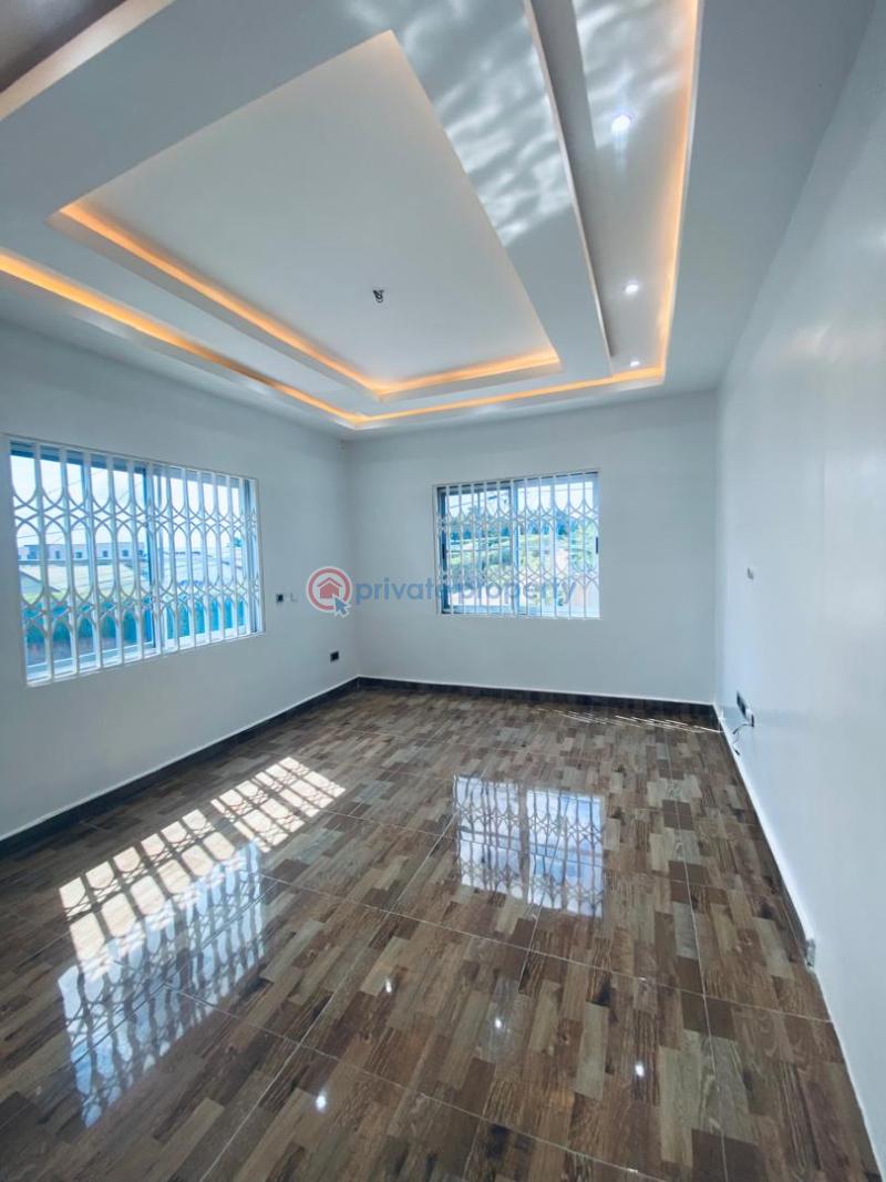 3 bedroom Townhouse For Rent Tantra Hills Near Lancaster University Close To The Achimota Mall Accra - 1