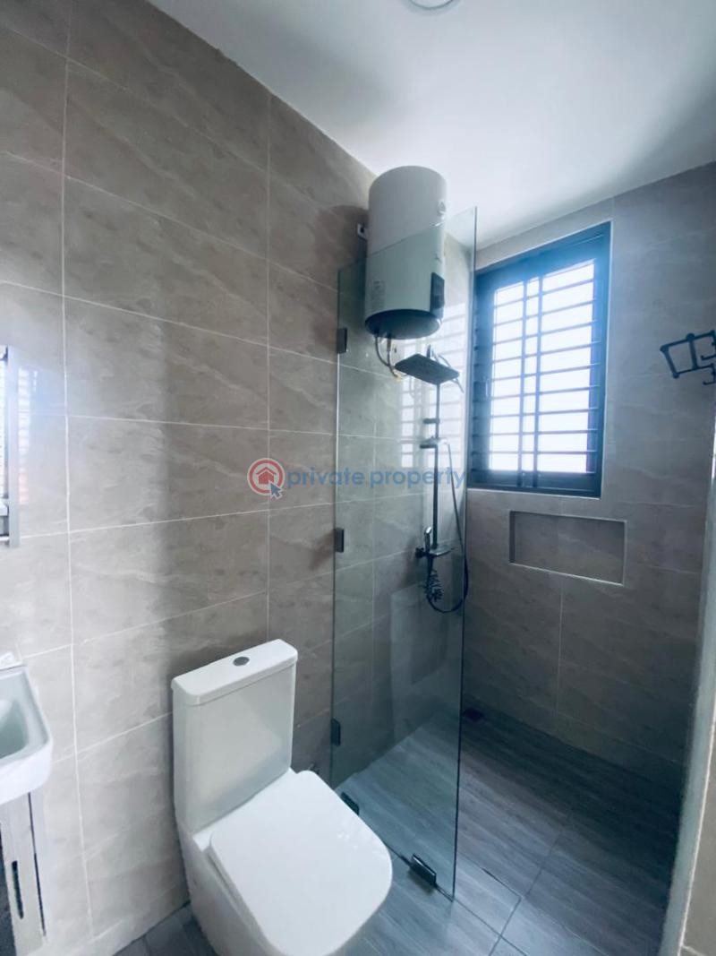 3 bedroom Townhouse For Rent Tantra Hills Near Lancaster University Close To The Achimota Mall Accra - 5