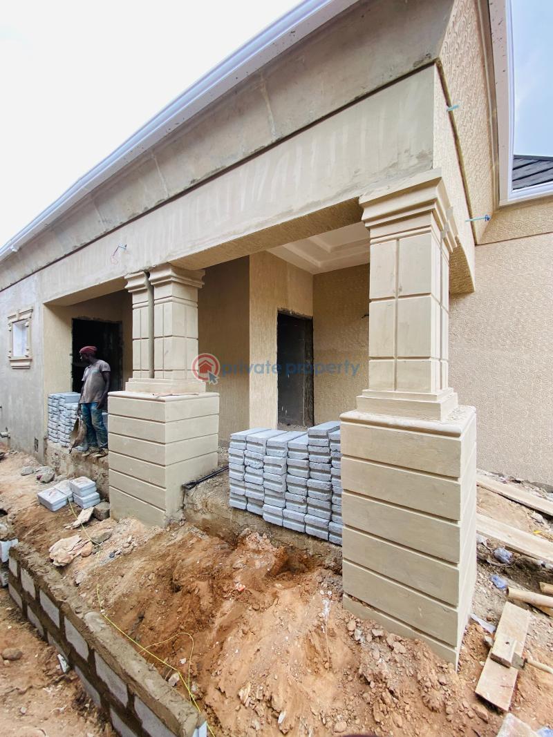 3 bedroom House For Sale Near Petroleum To Alhaji Main Road Parliament Pub Achimota Accra - 2
