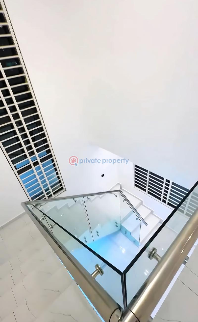 3 bedroom House For Sale Lakeside Accra Metropolitan  - 5