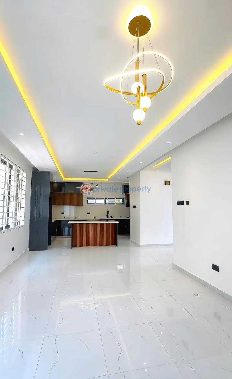 3 bedroom House For Sale Lakeside Accra Metropolitan  - 3