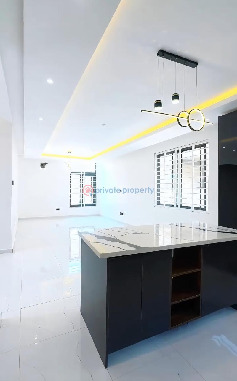3 bedroom House For Sale Lakeside Accra Metropolitan  - 2