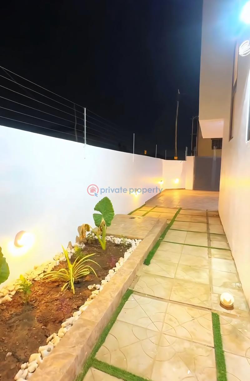 3 bedroom House For Sale Lakeside Accra Metropolitan  - 14