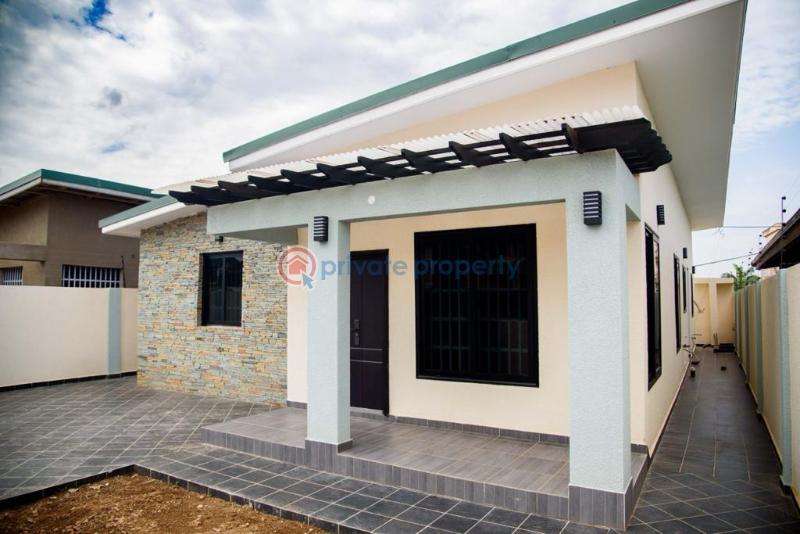 3 bedroom House For Sale Oyarifa Adenta Municipal Accra - 1