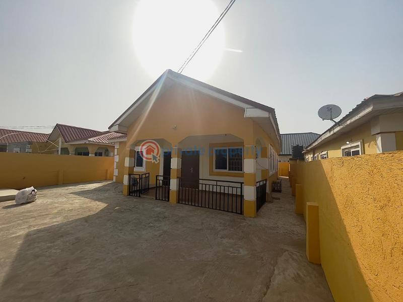 3 bedroom House For Sale Oyarifa La Nkwantanang Madina Municipal Accra - 1