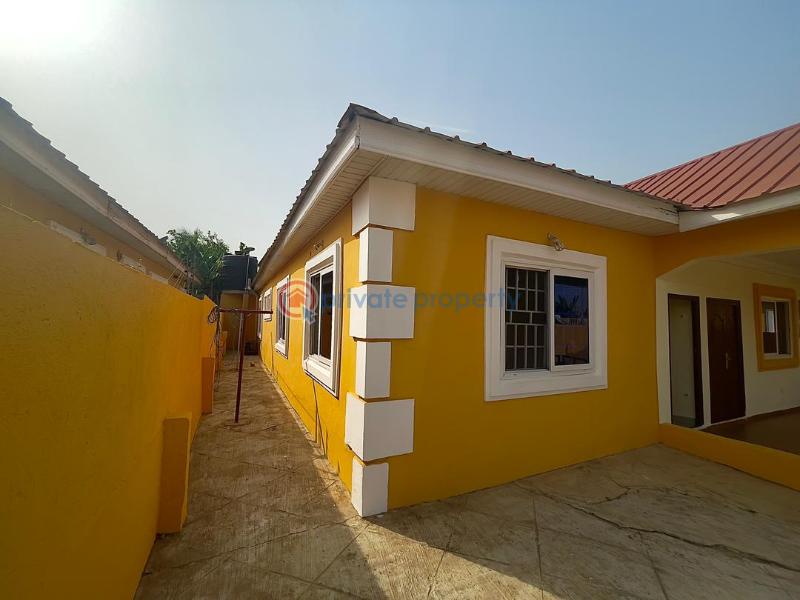 3 bedroom House For Sale Oyarifa La Nkwantanang Madina Municipal Accra - 2