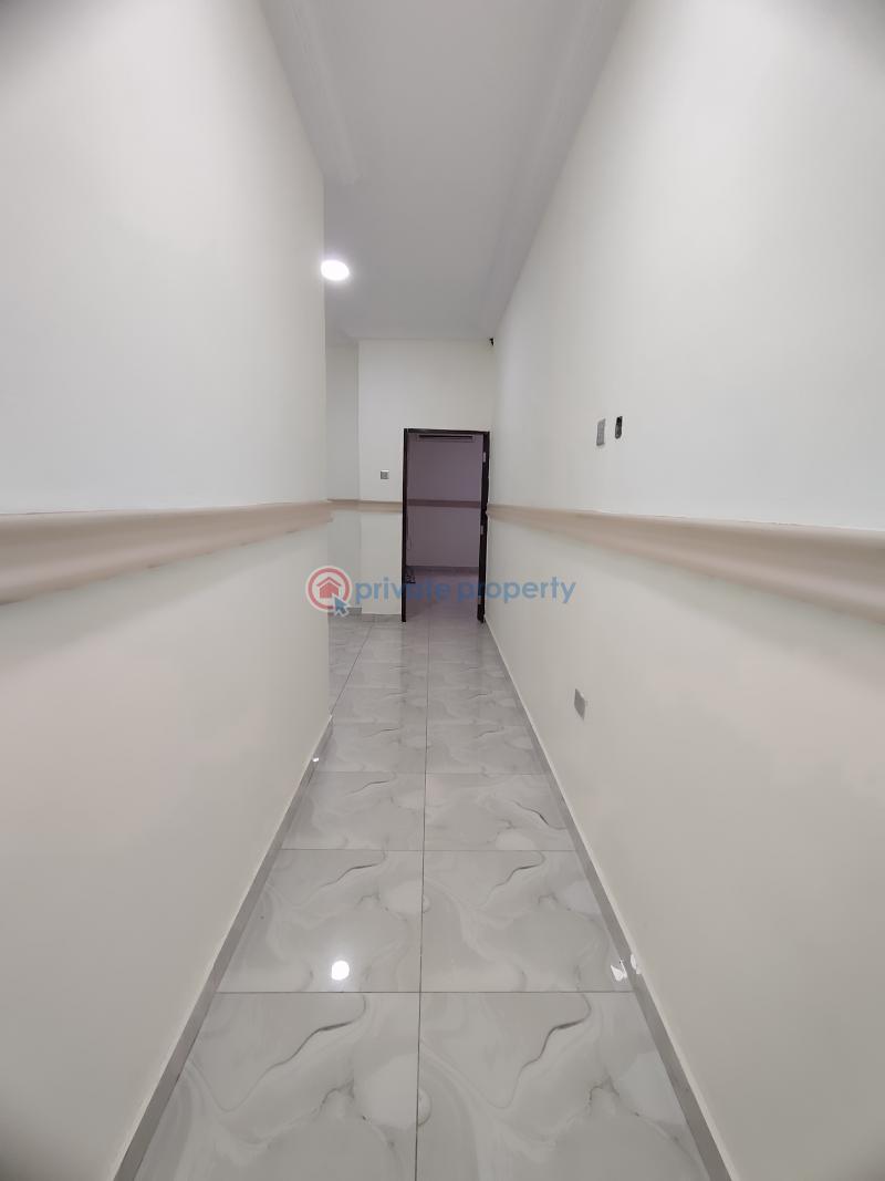 3 bedroom Detached Duplex For Sale Lakeside Estate Community 8 Tema Accra - 8