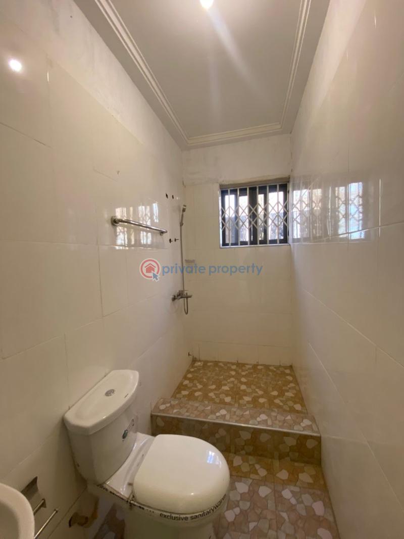 3 bedroom Detached Bungalow For Sale Madina Abokobi oyarifa Road La Nkwantanang Madina Municipal Accra - 2