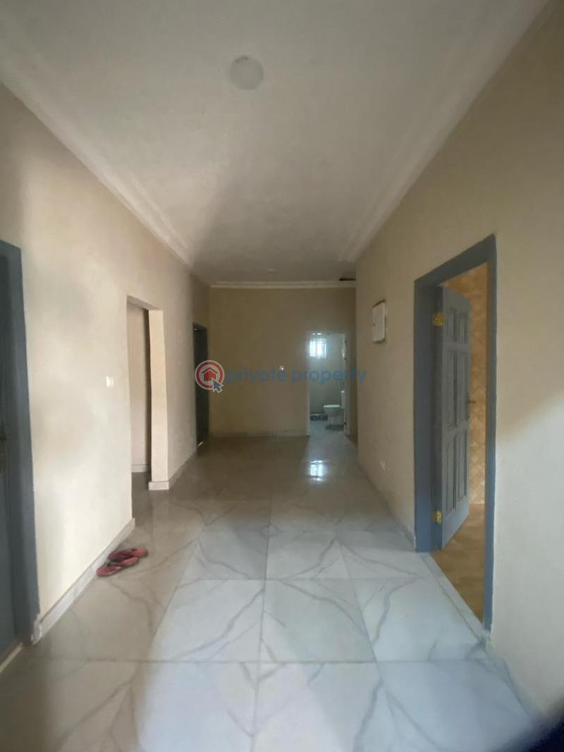 3 bedroom House For Sale Estate Junction Kasoa Ghana Awutu-Senya East Central Region - 3