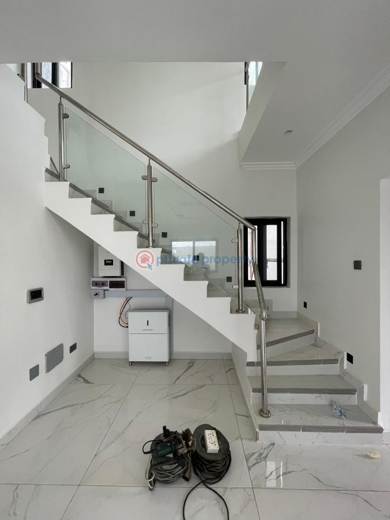3 bedroom House For Sale Near Golden Gate Spintex Road Accra - 4