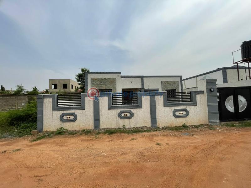 3 bedroom House For Sale Oyarifa Accra Metropolitan  - 0