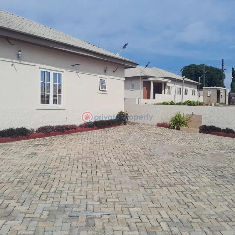 3 bedroom House For Sale Dome Pillar 2 Dome Ga East Municipal Accra - 2