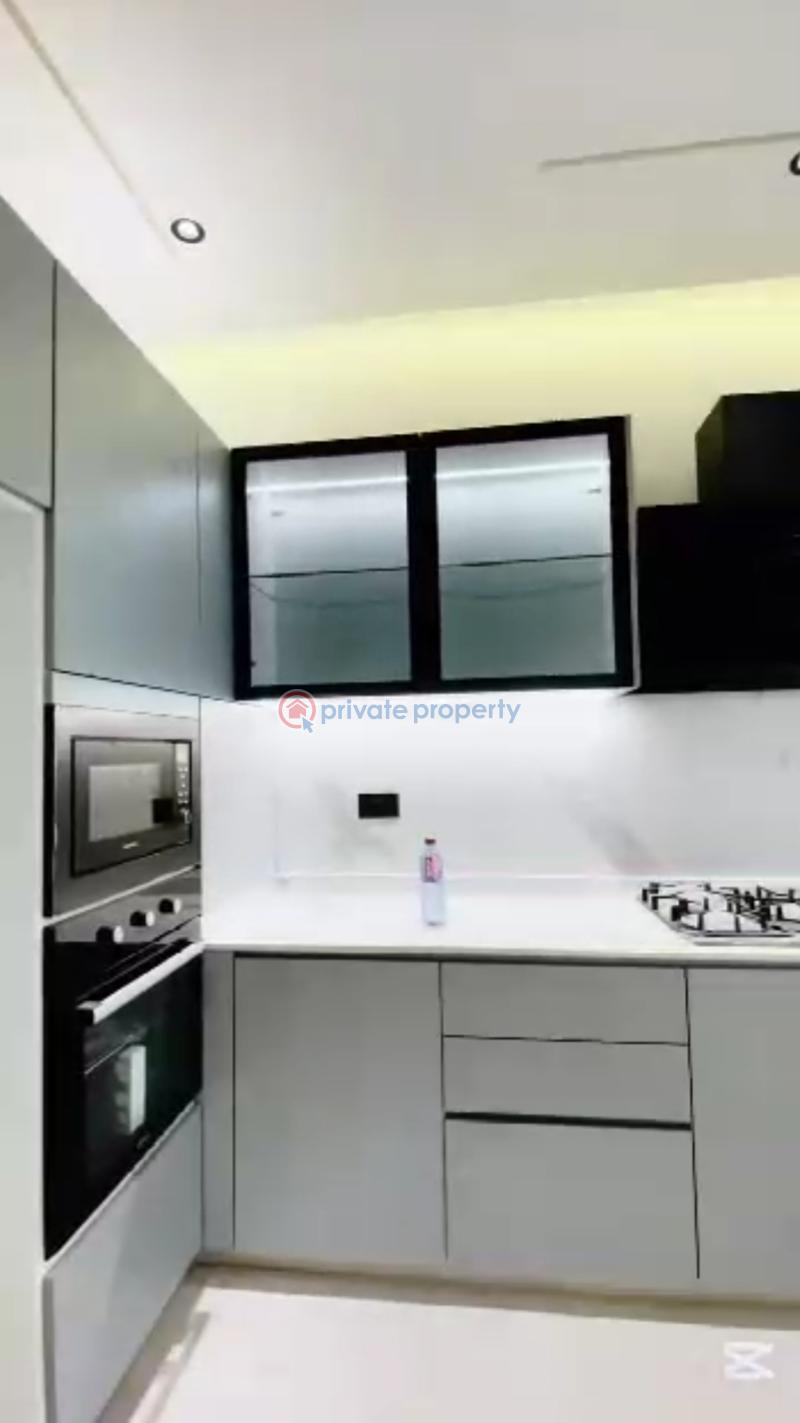 3 bedroom Detached Duplex For Sale Lakeside Estates. Adenta Municipal Accra - 9