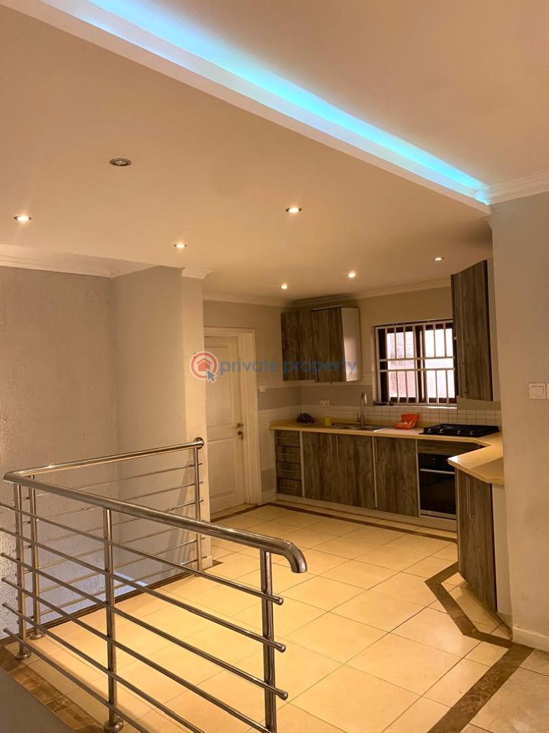 3 bedroom House For Rent Cfc Estate Achimota Accra - 1