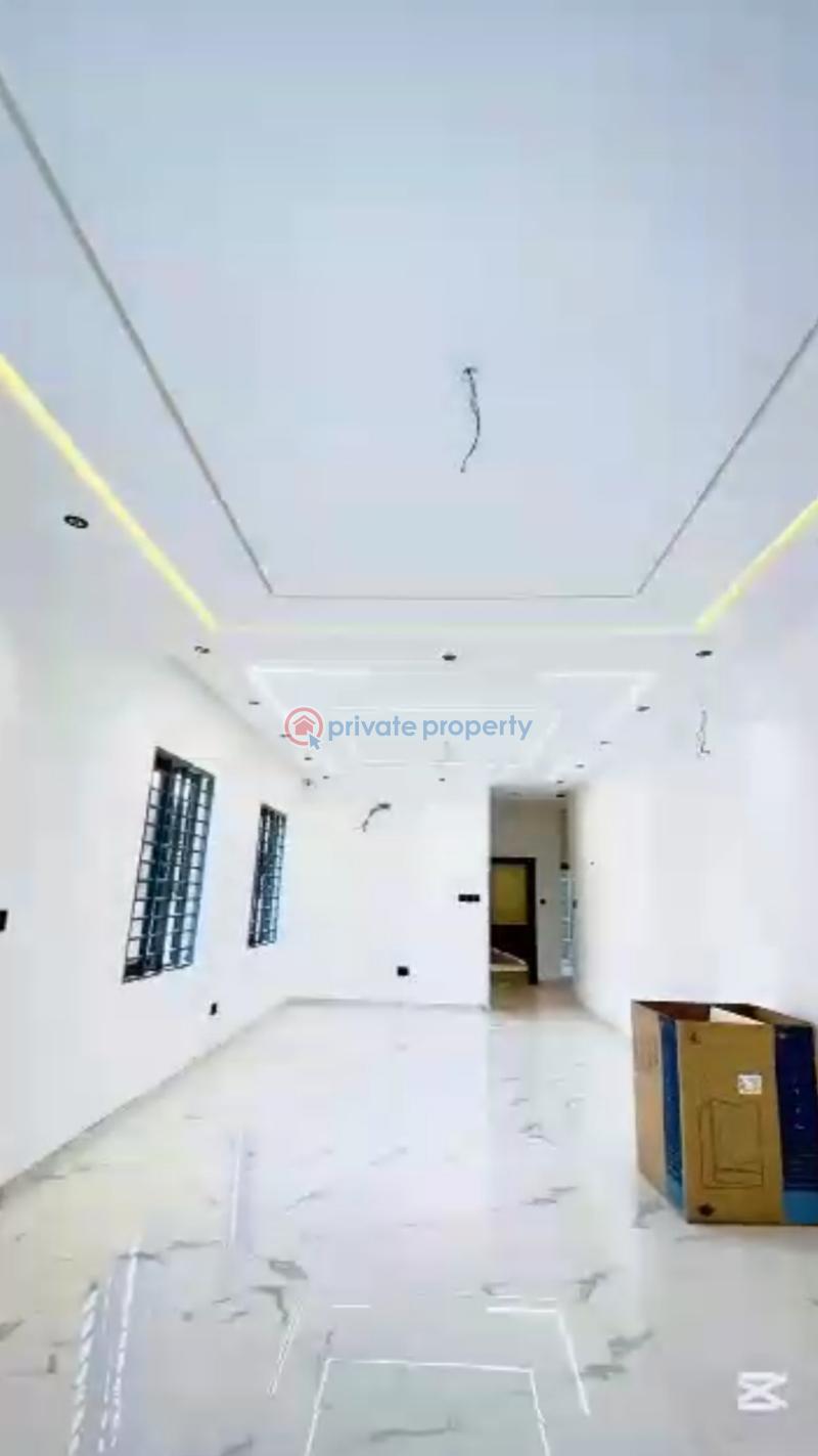 3 bedroom Detached Duplex For Sale Lakeside Estates. Adenta Municipal Accra - 1