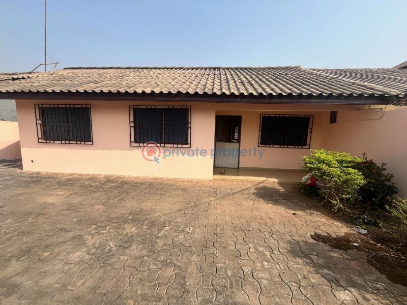 3 bedroom Semi detached Bungalow For Sale Oyarifa La Nkwantanang Madina Municipal Accra - 1