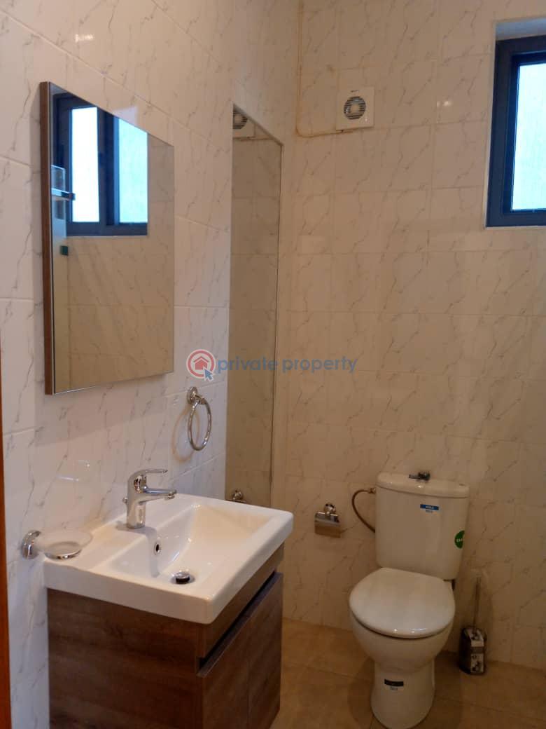 3 bedroom Townhouse For Sale Dzorwulu Accra - 8