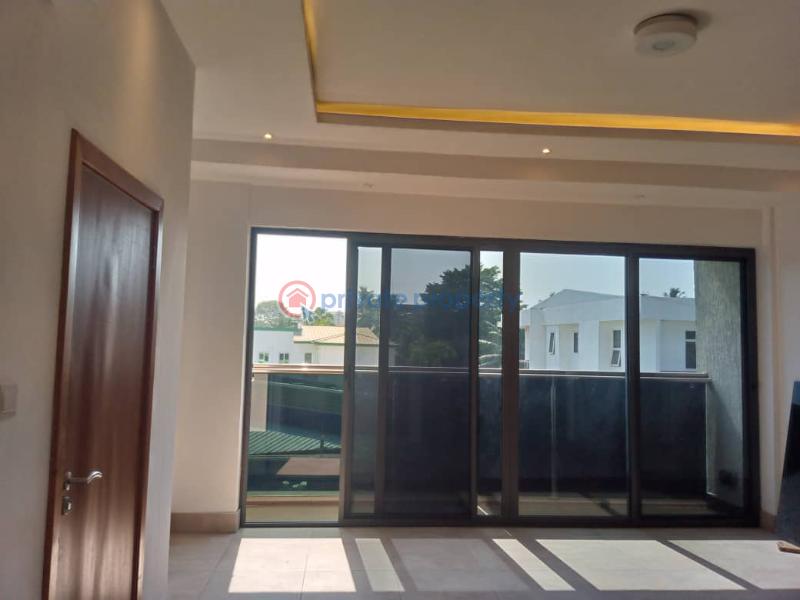 3 bedroom Townhouse For Sale Dzorwulu Accra - 10