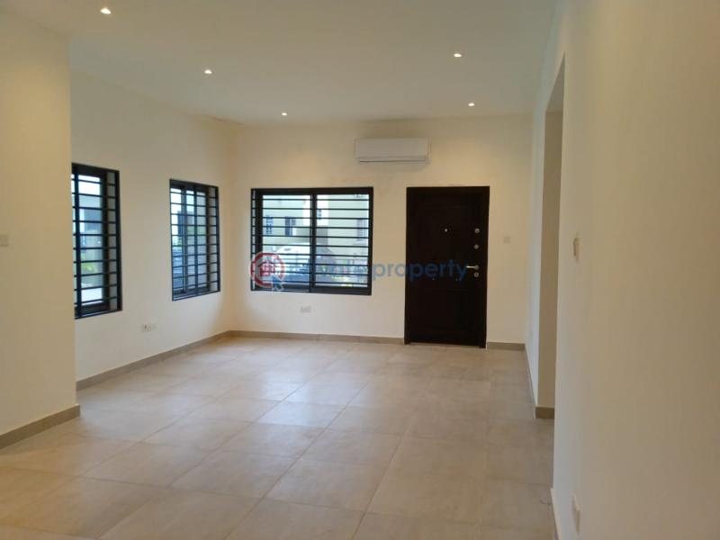 3 bedroom Townhouse For Sale Madina La Nkwantanang Madina Municipal Accra - 2